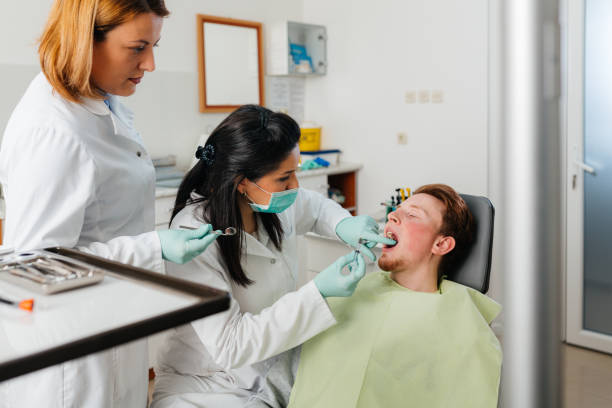 Best Emergency Dental Care for Broken or Chipped Teeth in Ponchatou, LA